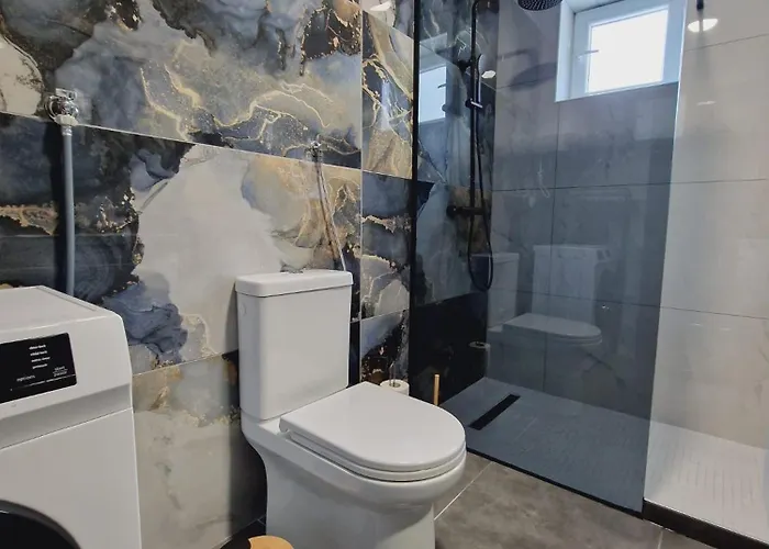 App Moonlight, Omisalj, Krk * Omišalj