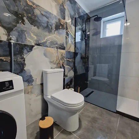 App Moonlight, Omisalj, Krk * Omišalj